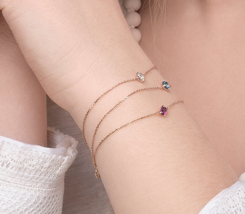 Armschmuck