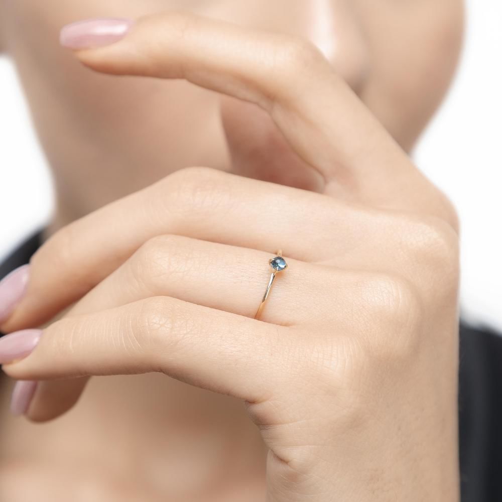 Ring Cabochon, 14 Karat Gelbgold, Blauer Topas Bild 4