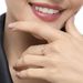 Infinityring mit Diamanten, 18 Karat Rosegold Bild 2