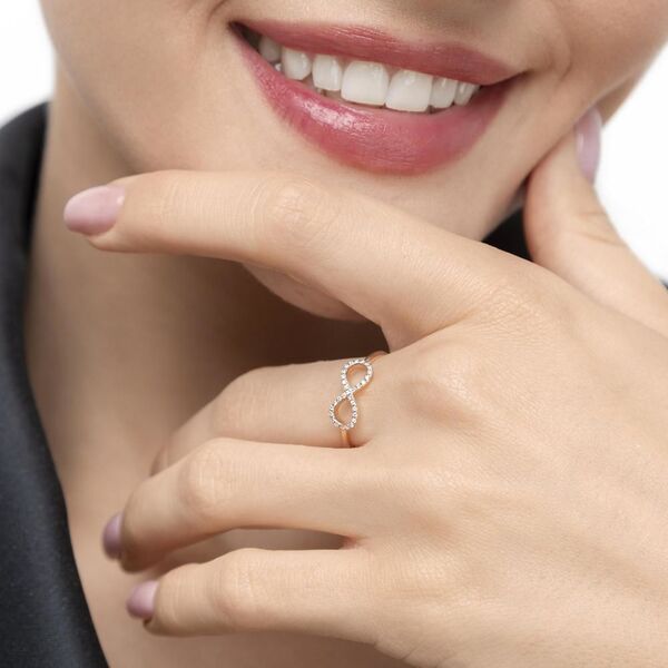 Infinityring mit Diamanten, 18 Karat Rosegold Bild 2